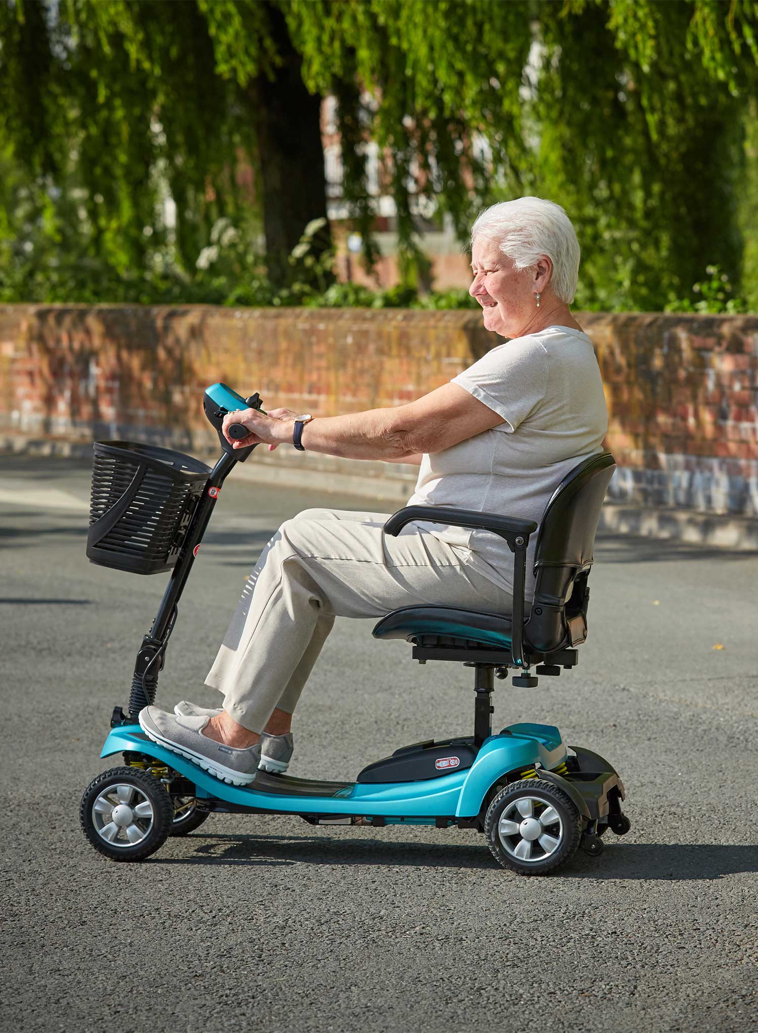 Li-Tech Air Lithium Scooter