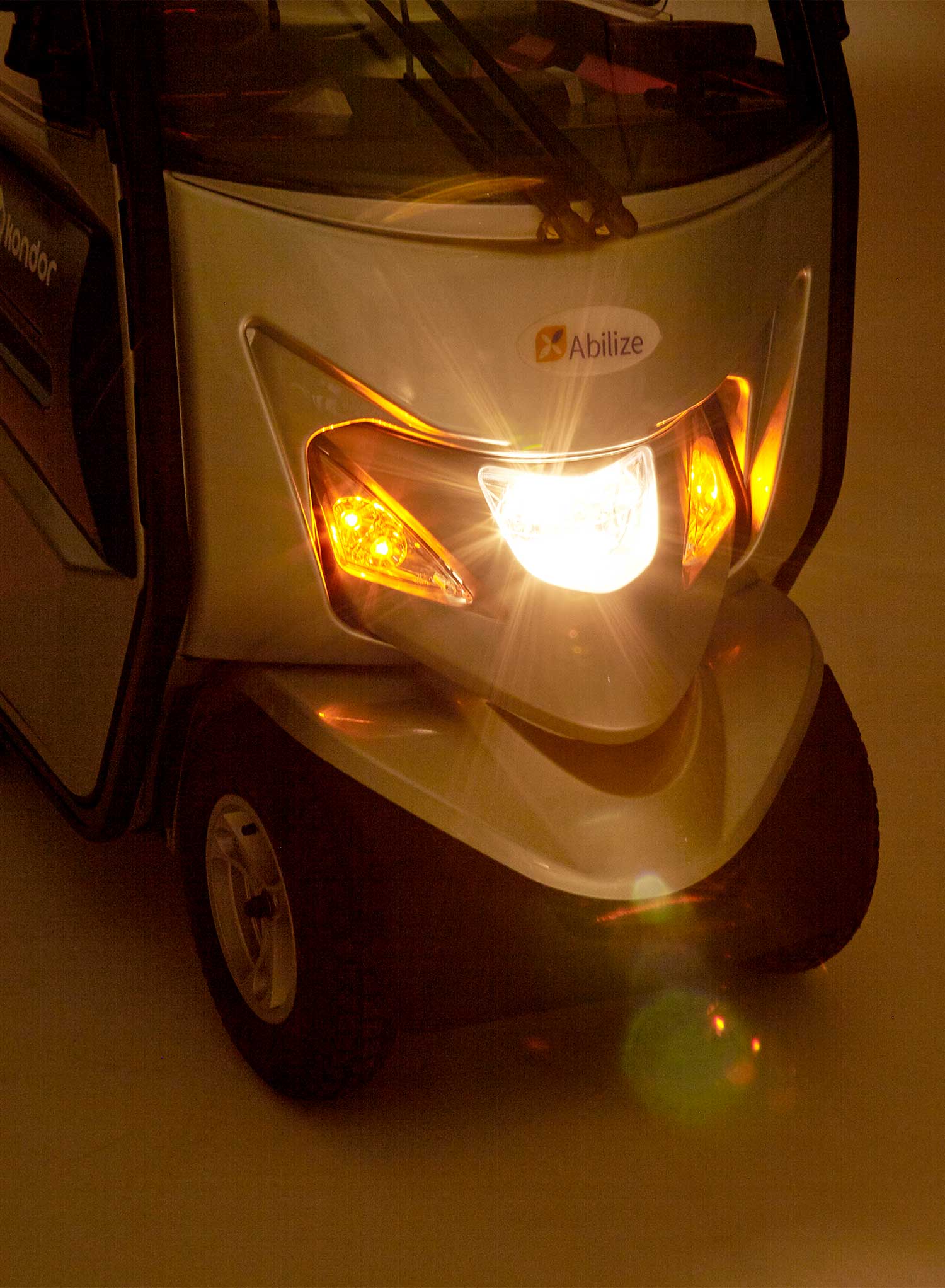 Abilize Kondor Cabin Scooter