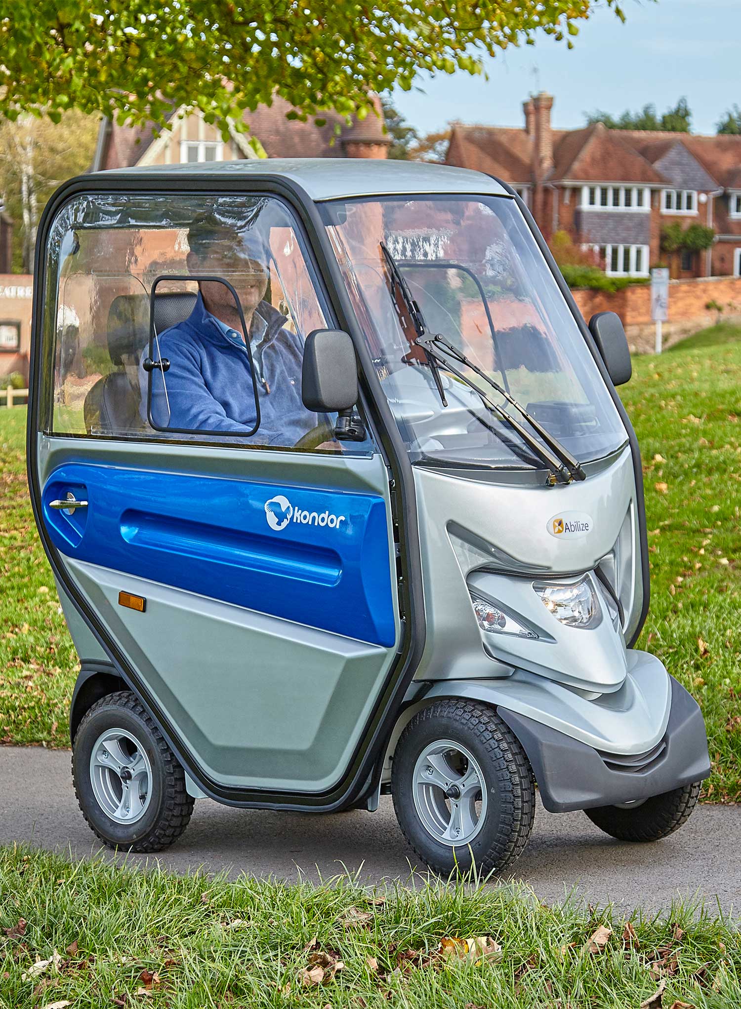 Abilize Kondor Cabin Scooter
