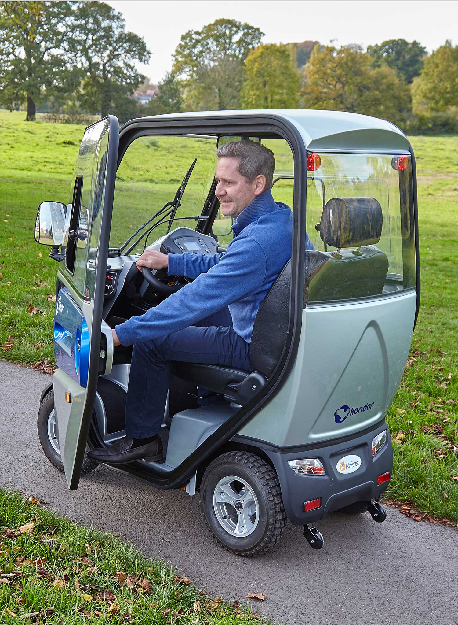 Abilize Kondor Cabin Scooter