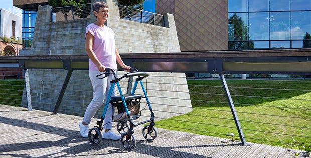 Breeze 8 II Height Adjustable Rollator